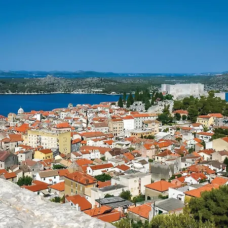 1 Bedroom Lovely In Brodarica Brodarica (Sibenik-Knin)