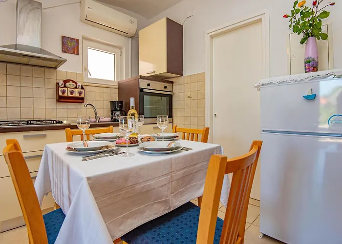 Stunning In * Brodarica (Sibenik-Knin)