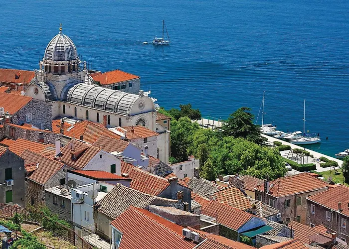 Stunning In Apartment Brodarica (Sibenik-Knin)